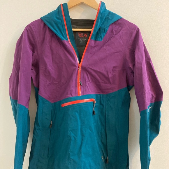 Mountain Hardwear Goretex raincoat - Picture 3 of 6